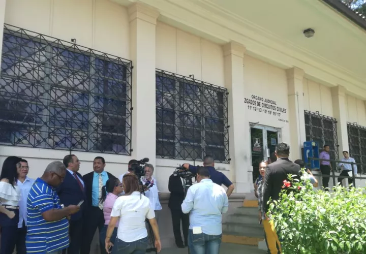 Colegas periodistas acompañaron a Guadalupe Castillero