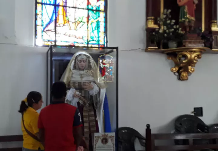 Los que han visitado la imagen aseguran que es algo conmovedor. Foto/Thays Domínguez