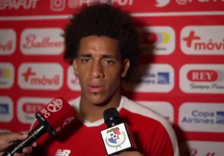 Adalberto Carrasquilla juega en el Cartagena en la Segunda B de España.