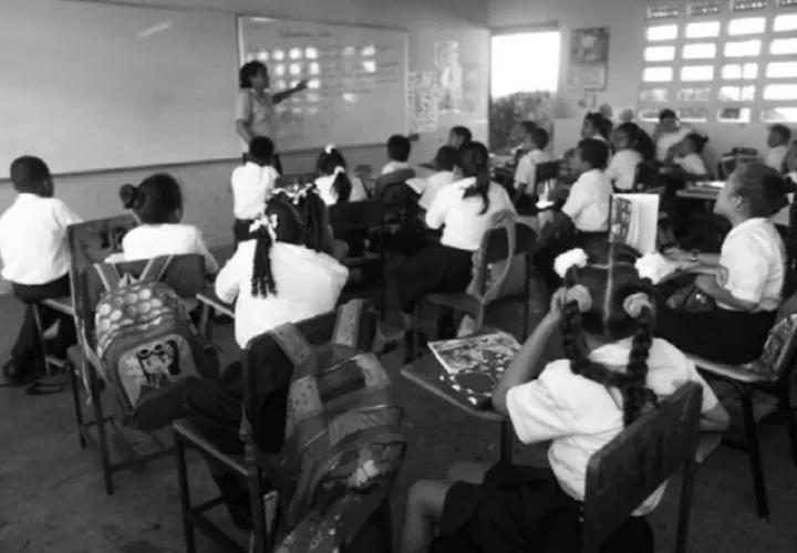 El 80% de los estudiantes que están en tercer grado en las comarcas no saben leer. ARCHIVO