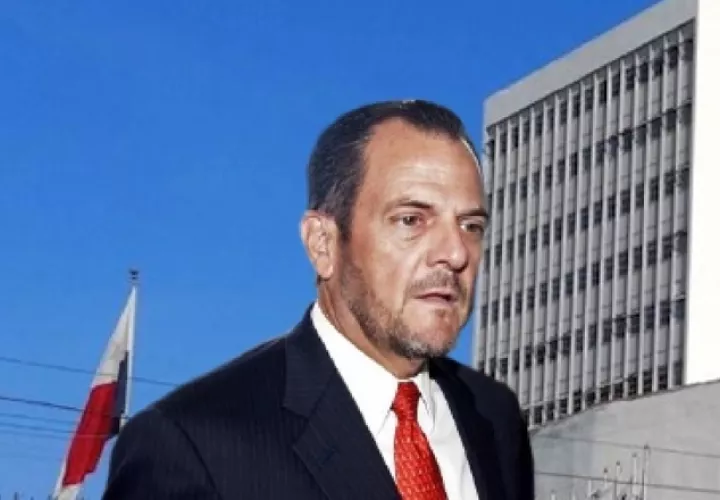 Jorge Barkat se quejaba, con Juan Carlos Varela, de que el contralor de la República,  Federico Humbert había bloqueado el pago de la bonificación a los empleados de la Autoridad Marítima de Panamá.  Archivo