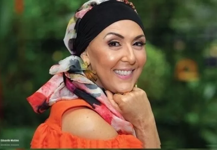 Tere Domínguez presentará su libro 'Te ofrezco mis puertas", el 19 de noviembre en el Club Unión. Donará a Fundacáncer lo recaudado de la venta de los  primeros 500 ejemplares. Foto: Cortesía