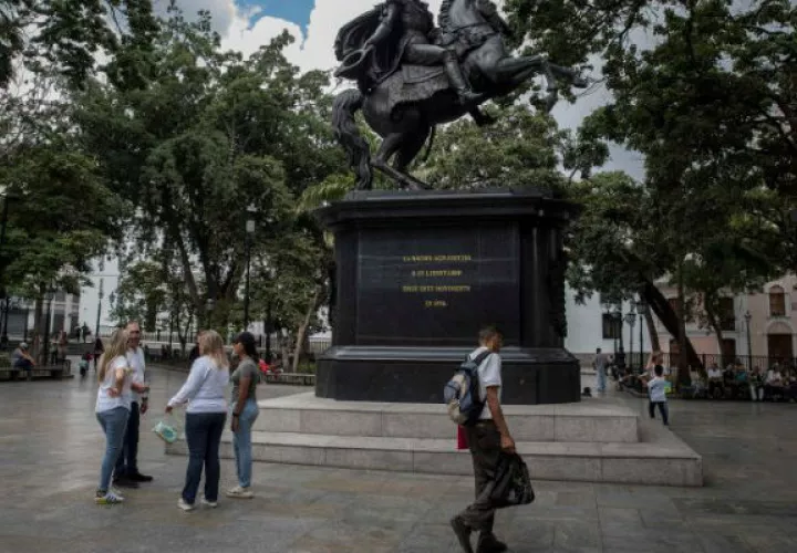 El Turismo es uno de los pilares importantes de la economía. EFE