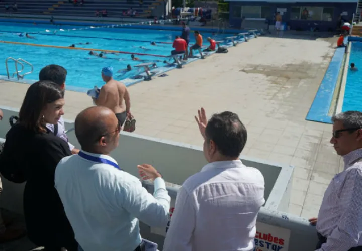 Recorrido en la piscina Eileen Coparropa Foto Pandeportes 