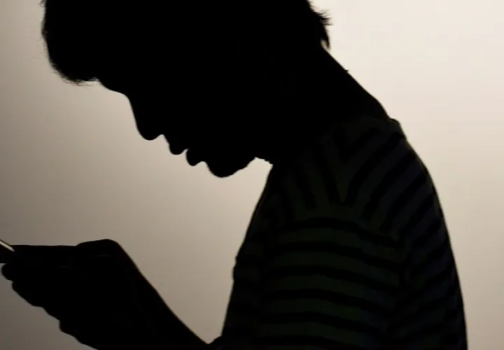 Cada vez mayor número de niños y adolescentes sufren algún tipo de adicción a las nuevas tecnologías. EFE