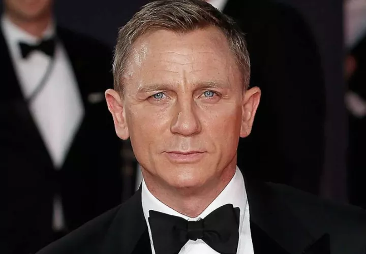 Daniel Craig.