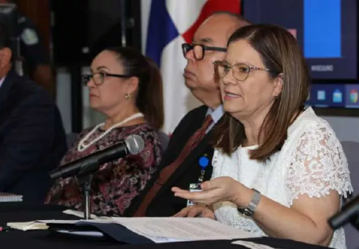 A partir de hoy, la conferencia de prensa tendrá restricciones en cuanto a la cantidad de periodistas que podrán cubrirla. Sugey Fernández