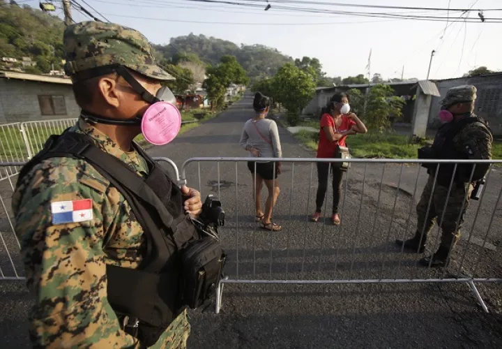 Este sábado 25 de abril comenzó el tercer fin de semana consecutivo de cuarentena total en Panamá. Foto EFE