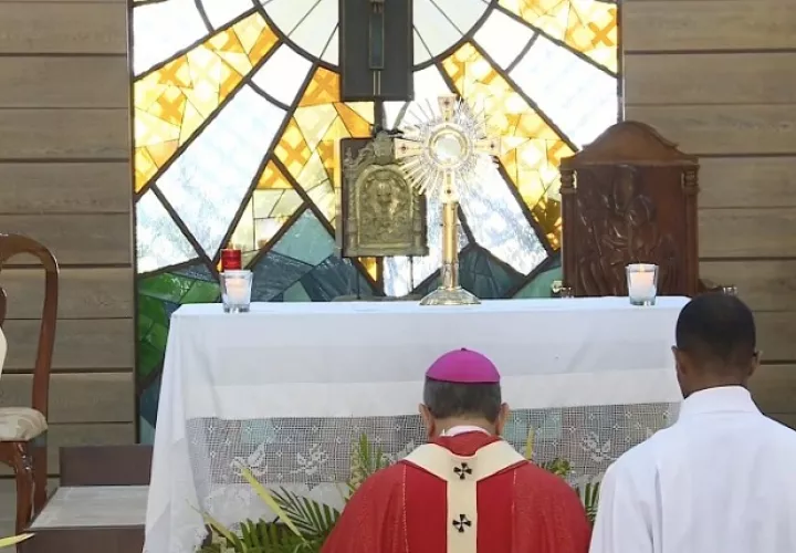 Monseñor José Domingo Ulloa dijo que hoy se celebra un Domingo de Ramos espiritual. Foto @ArquiPanama