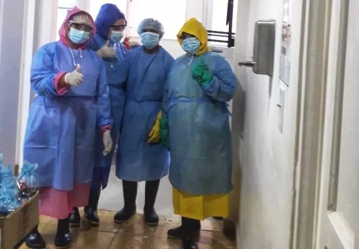 Trabajadores de la salud en El Espino de Veraguas.