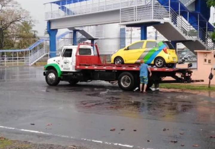 El vehículo fue trasladado a una corral