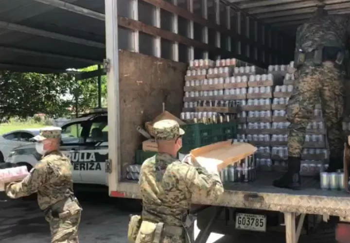  Se encontraron más de 600 cajas de licor de diferentes clases, entre ellos ron, cerveza y vino. Foto: Mayra Madrid..