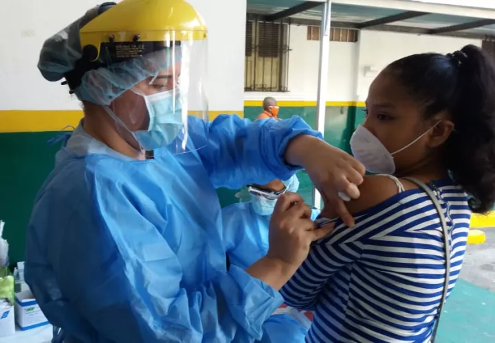Todas las personas que acudan a un centro hospitalario deben utilizar obligatoriamente la mascarilla.