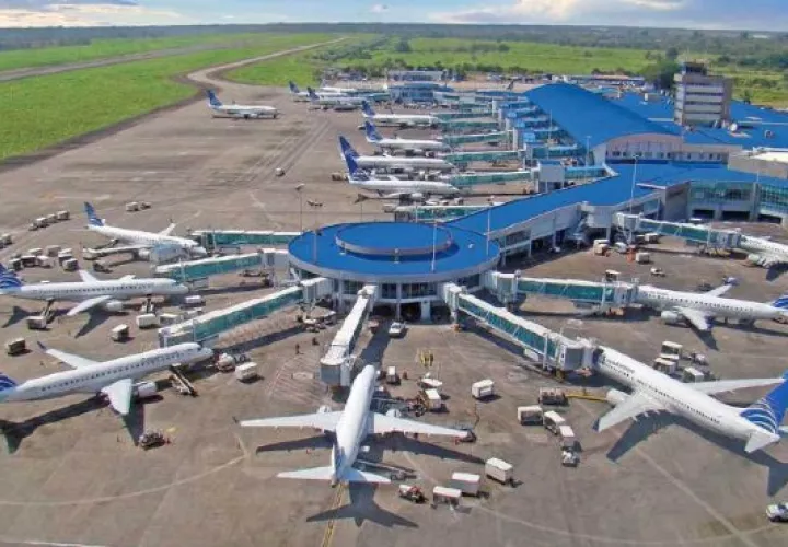 Copa Airlines cuenta con una flota de 78 aviones, alrededor de 5,700 trabajadores. Archivo
