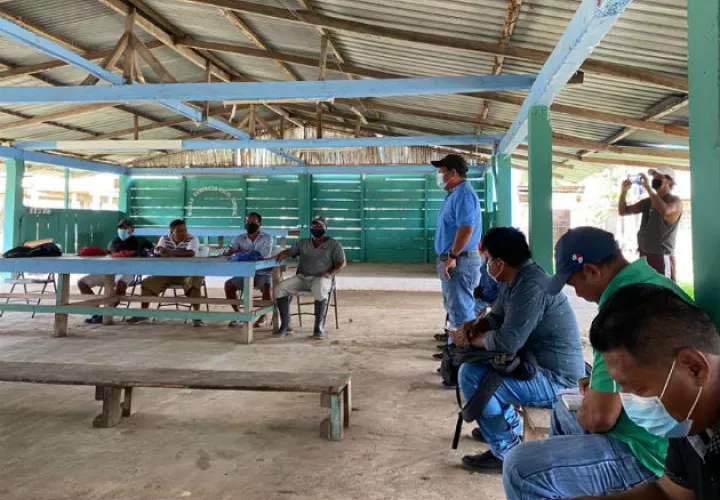La reunión fue en la comunidad de Corozal, corregimiento Manuel Ortega. Fotos: Cortesía.