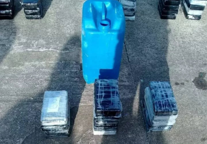 La cocaína iba oculta en tanques de gasolina. Fotos: Diómedes Sánchez S.