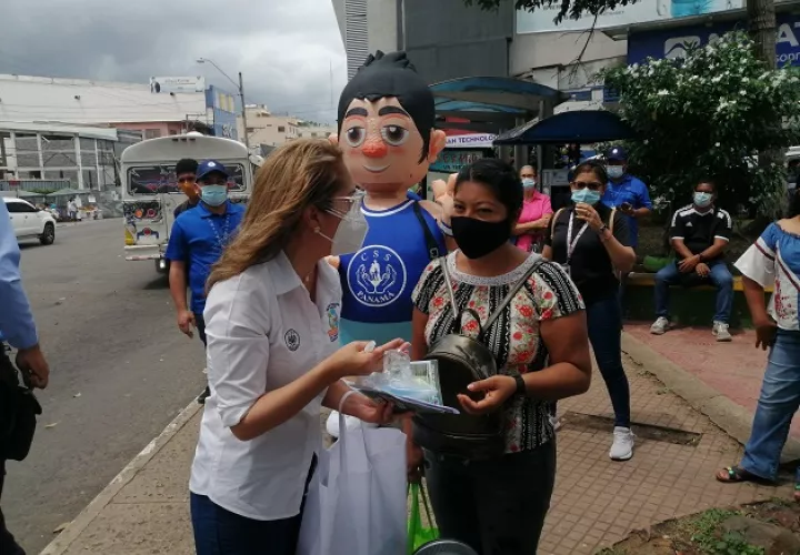 En La Chorrera han intensificado las campañas contra la COVID-19, con el fin de bajar los niveles de contagio. Foto/Eric Montenegro