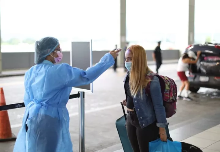La terminal aérea estuvo cerrada por durante casi 7 meses de cierre por lo que para su reapertura han tenido que implementar nuevos procedimientos.