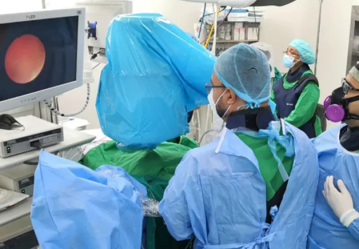 Estos procedimientos endoscópicos son los más avanzados tratamientos de la litiasis renal. Foto: Mayra Madrid.