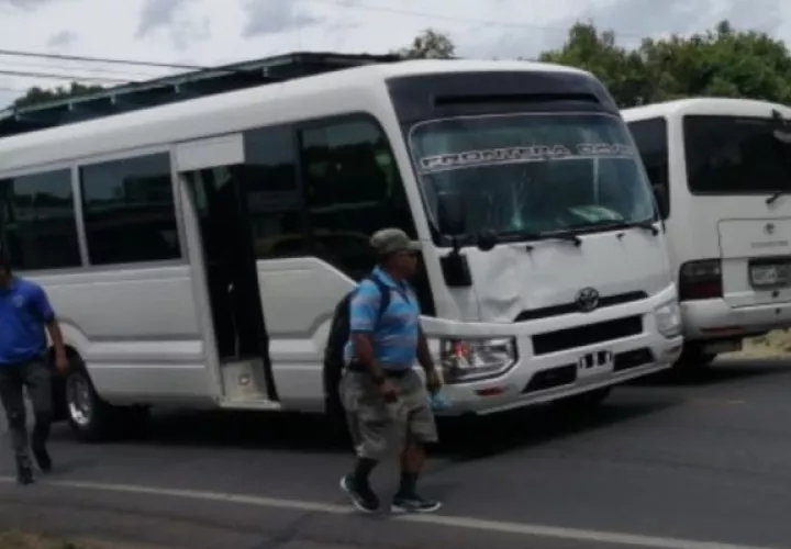 Fernando Jaén Rivas director Regional de la Attt en San Miguelito dijo que la Attt no ha autorizado a ningún conductor a aumentar el costo del pasaje y menos en medio de la pandemia de la COVID-19.