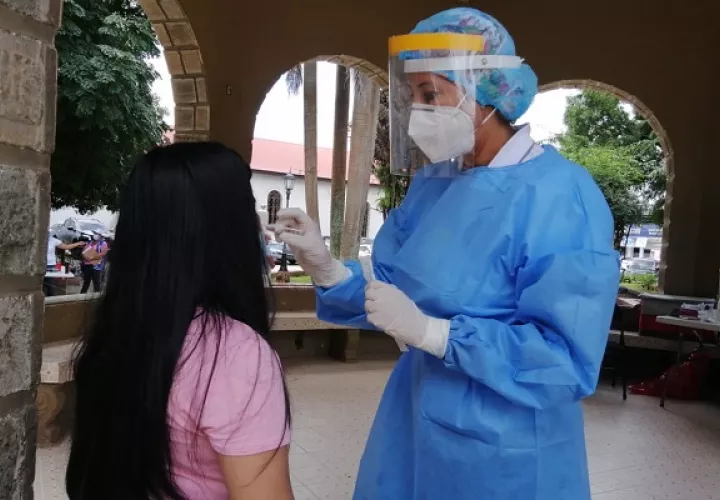 Los asintomáticos son un un desafío para los sistemas de salud.