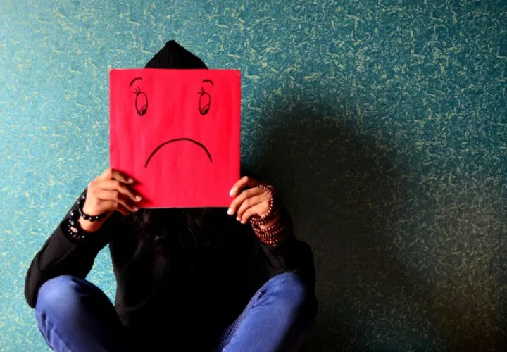 Cerca del 50% de pacientes con depresión tratados por especialistas no se recuperan antes de los 6 meses. Pixabay