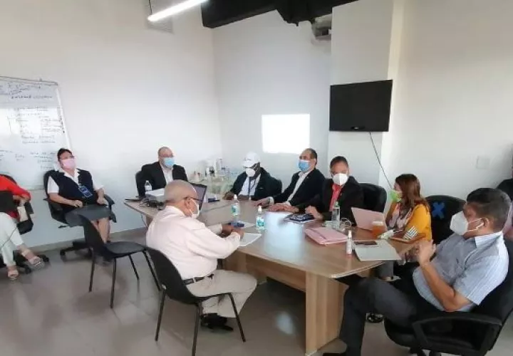 El apoyo va dirigido a 55,182 estudiantes, cuyos acudientes paguen mensualidades de 50 a 100 dólares y entre 100 y 150 dólares
