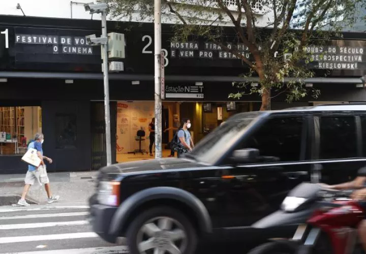 Durante la pandemia, también han surgido nuevos negocios acordes con loas necesidades de la población. EFE