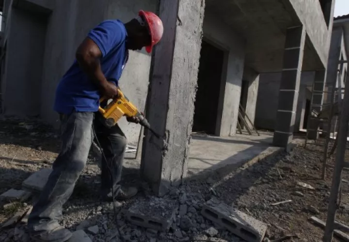 El sector de la construcción es una de las actividades que más genera empleo en el país. Foto/Archivo