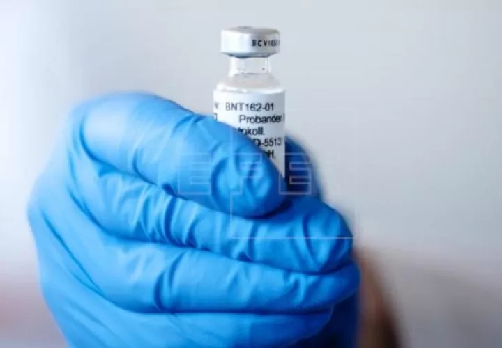 La vacuna de Pfizer tiene una eficacia del 95%.