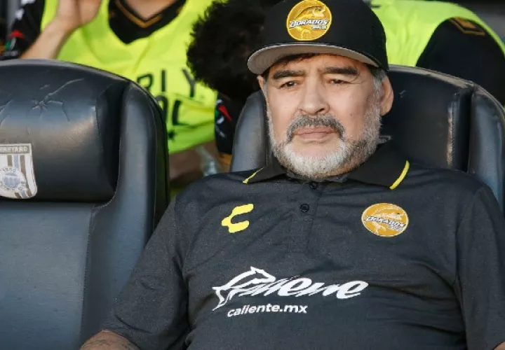 Investigan causa de muerte del astro del fútbol argentino, Diego Armando Maradona. Foto/EFE