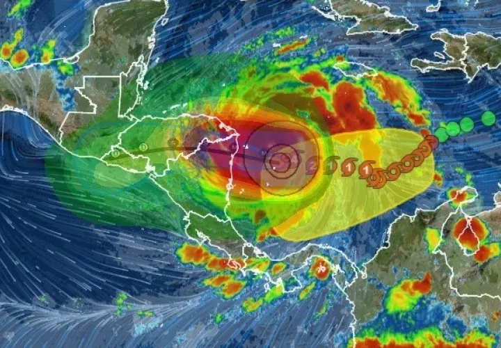 El huracán Iota a intensificado sus vientos sostenidos a 260 km/h.