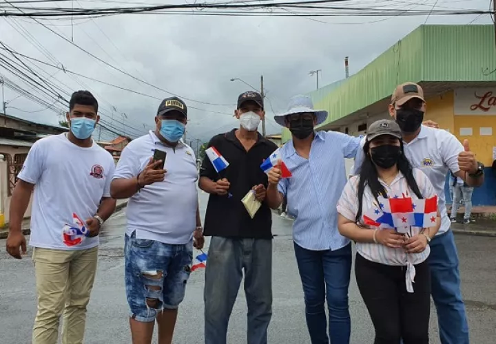 Los jóvenes siguen respaldando al partido Realizando Metas. 
