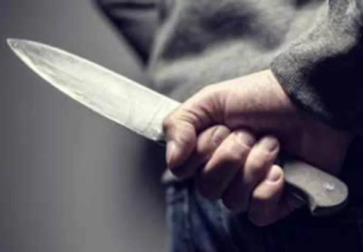 Una de las víctimas presentaba una herida punzo cortante en el área del pecho. Foto Ilustrativa