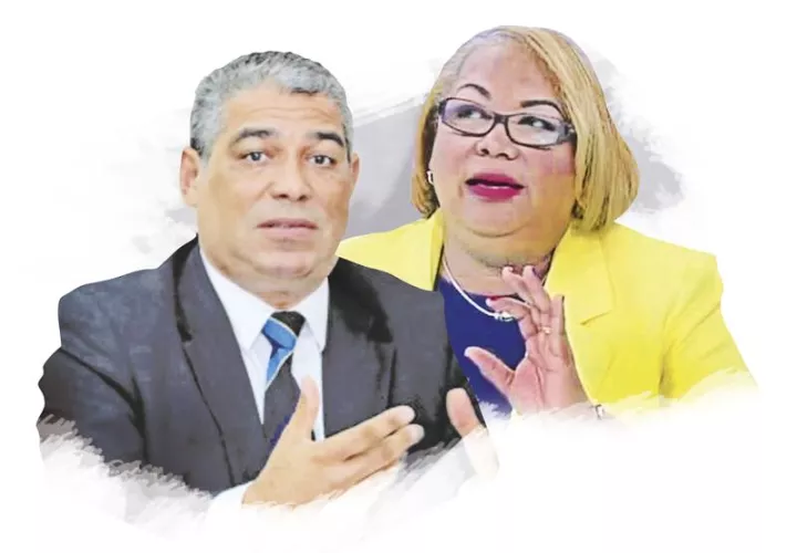 Ministro del Minsa, Luis Francisco Sucre, y la coordinadora nacional del Programa Ampliado de Inmunización, Itzel Slocum de Hewitt 