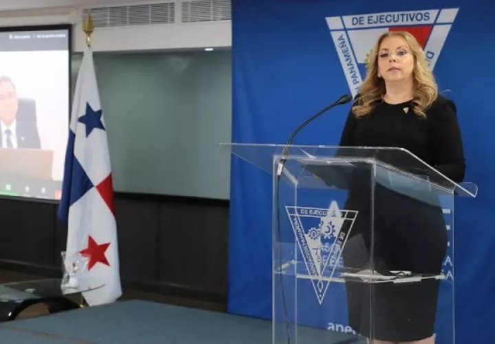 De acuerdo con la presidenta de Apede, mientras el país no produzca, no se puede realmente reactivar cómo se debe ninguna actividad económica, porque ninguna va a tener la capacidad de enfrentar el 40% de desempleo al que se ha visto abocado el sector privado.