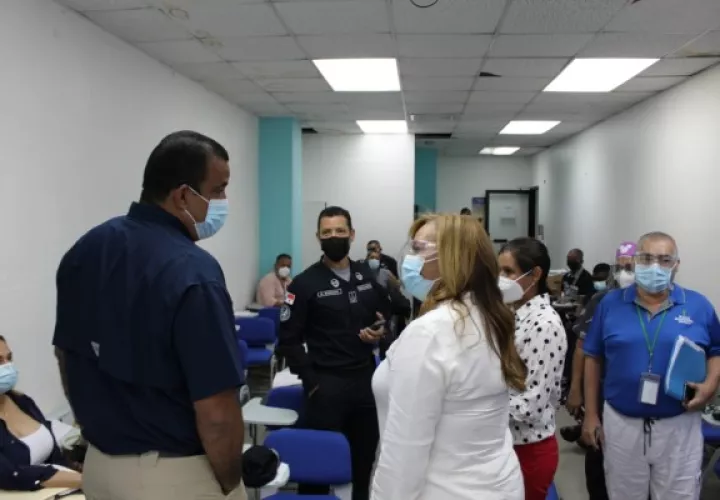 Este domingo se realizó una reunión en donde participó no solo el equipo de salud de la región de San Miguelito, sino también personal de otras instituciones y ministerios.