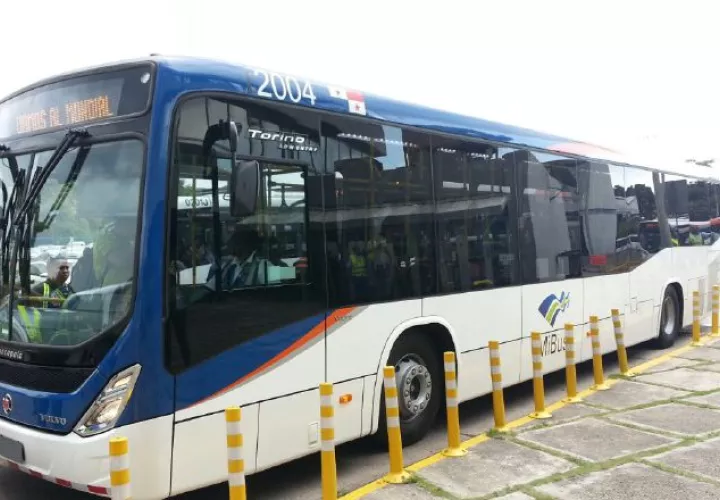 Más de 1,200 buses es la flota actual de Metrobuses que hay en Panamá.