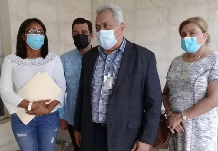 Abogados del expresidente Ricardo Martinelli