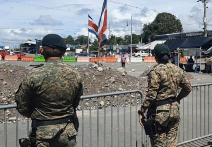  Agentes del Servicio Nacional de Fronteras efectuaron la detención en Paso Canoas. Foto: Archivo