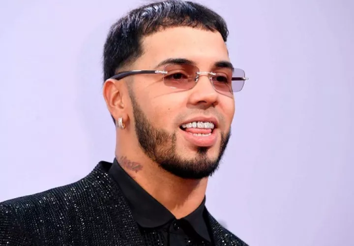 Anuel AA promocionó el álbum de Karol G en las redes sociales. Foto: Archivo