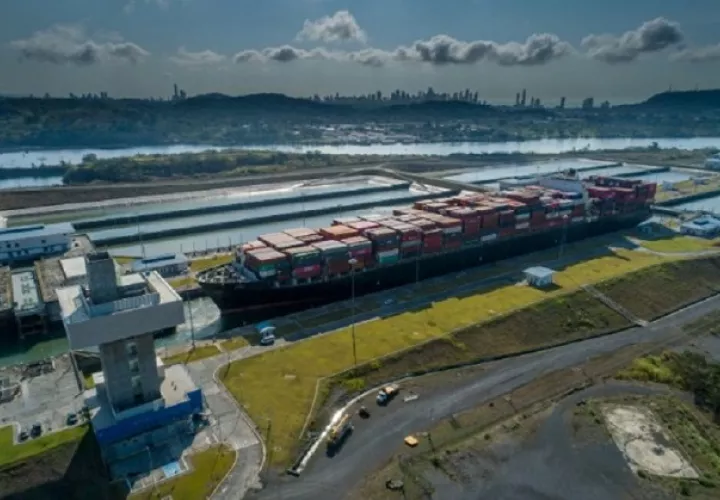 El Canal de Panamá no será una alternativa para lo que ya está a bordo de los buques. EFE