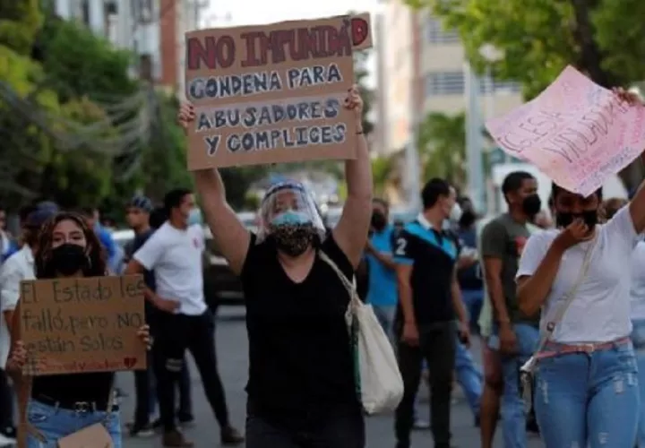 Protestas en la ciudad capital y otros puntos  no se han hecho esperar desde el día que se conoció sobre los supuestos abusos en albergues. Archivo. 