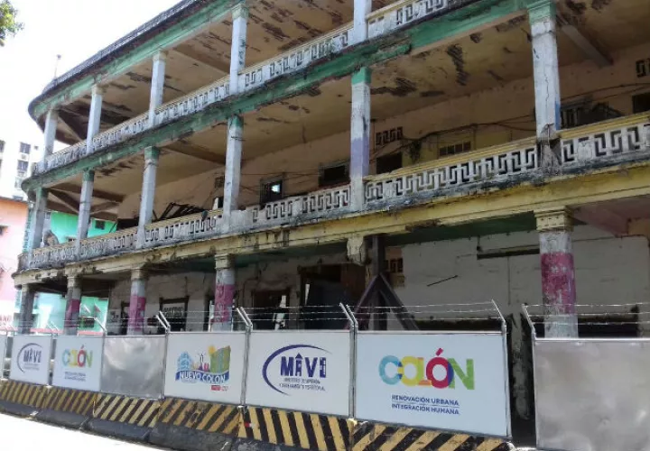 La Spia solicitó el Manual de Estructuras para Colón e iniciar los trabajos que permitan el rescate de los edificios que requieren conservarse. Foto: Archivos