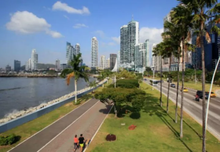 Según Moody's la economía de Panamá volvería a su nivel de 2019 para el 2023.