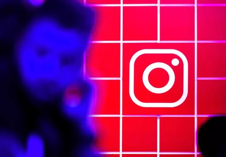 En la imagen, el logo de Instagram. Foto: EFE