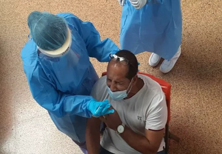 En Panamá se han contabilizado 448,268  casos acumulados de covid-19 y 6,962 defunciones. Foto: Grupo Epasa