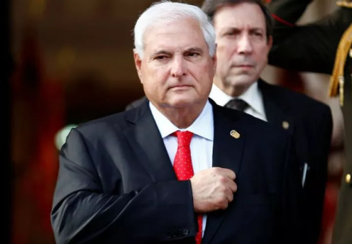 Ricardo Martinelli advierte que los ataques de sus enemigos políticos le harán mucho daño a la reputación del país, como lo hicieron los "Panama Papers". Foto: Archivo 