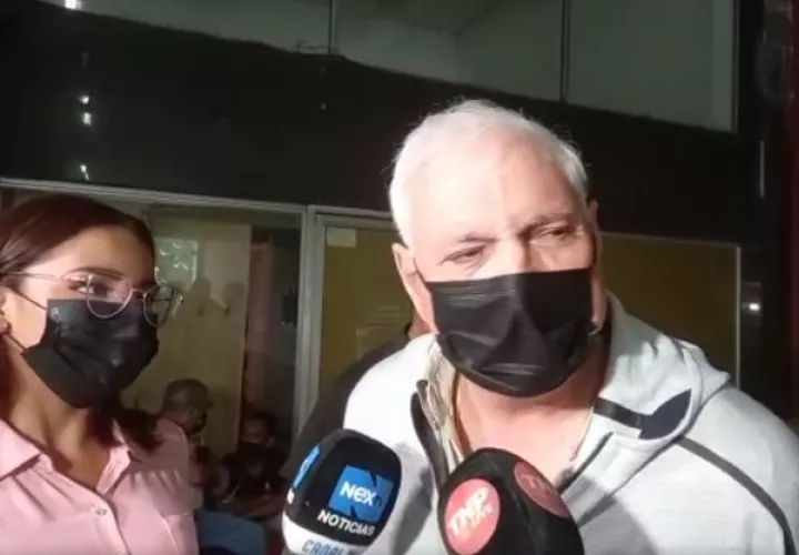 El expresidente Ricardo Martinelli dijo hoy que el testigo protegido "es un mentiroso patológico". 
