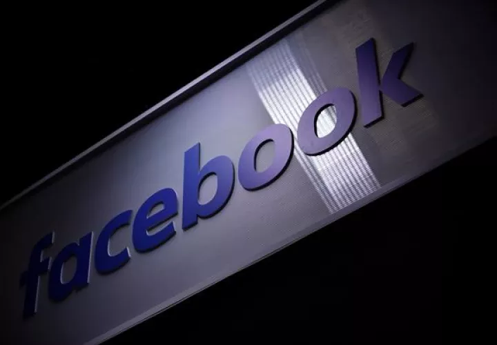  Facebook también eliminará las plantillas de más de 1,000 millones de caras de usuarios. EFE 